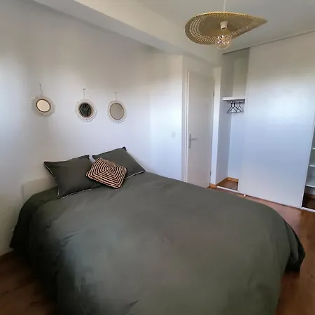 Апартаменты Le Nid Du Pilote, 5 Pers, 2 Ch Proche Circuit 24h *