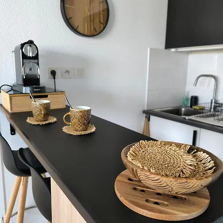 Le Nid Du Pilote, 5 Pers, 2 Ch Proche Circuit 24h Апартаменты *